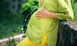Західні медики вводитимуть обмеження на пізню вагітність