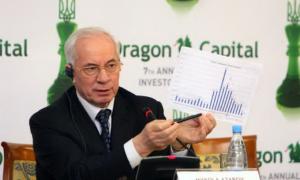 Азаров доручив розглянути пропозиції «автомайдану», хоч вважає протестувальників нечесними