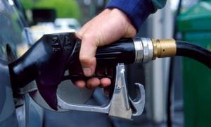 Микола Азаров пропонує знизити акциз на нафтопродукти