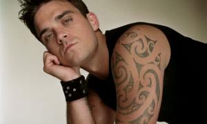 Роббі Вільямс малює не тільки на своєму тілі