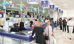 Касири й охоронці супермаркетів роблять із покупців грабіжників