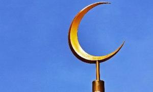 Мусульмани хочуть додати у герб Росії символ ісламу