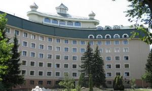 Лікарня «Феофанія» витратить 7,5 млн. на вивчення досвіду провідних клінік світу