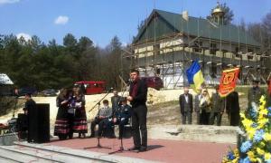 Депутати з Волині вшанували вояків УПА, що полягли на Рівненщині