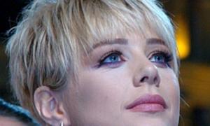 Тіна Кароль зістригла волосся через Путіна