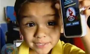 2-річний малий вивчив історію і географію по iPhone