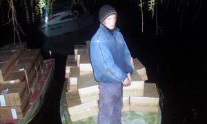 На Кучурганському лимані затримали три човни з контрабандою 