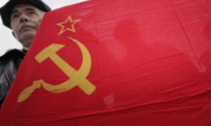 Президент пообіцяв підписати закон про використання червоного прапора