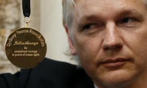 Джуліану Ассанжу вручили золоту премію миру