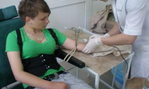 У медколеджі безплатно здавали кров