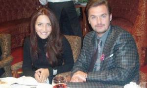 Пономарьов не може розлучитися через дитину