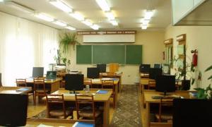 Міносвіти до 2012 року хоче навчити вчителів комп’ютерної грамоти