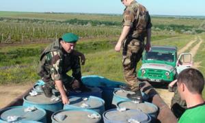 В Одеській області затримали понад 3 тисячі літрів спирту
