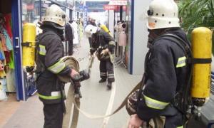 На Завокзальному ринку Луцька не може проїхати пожежна машина