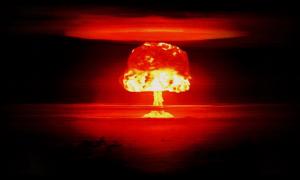 Ізраїль заради профілактики хоче скинути ядерну бомбу на Іран