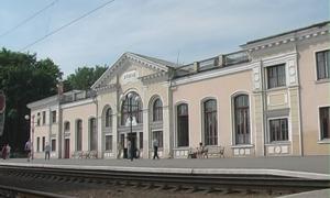 Луцький вокзал очистять від біг-бордів і зроблять туалети в приміщенні 