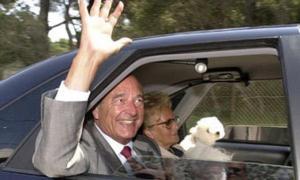 Болонку Жака Ширака не пропустили у казино