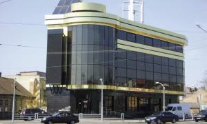 Будинок у Луцьку функціонує на енергії сонця, вітру та води