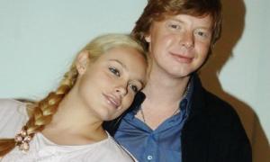 Рудий «Иванушка» розлучився з дружиною