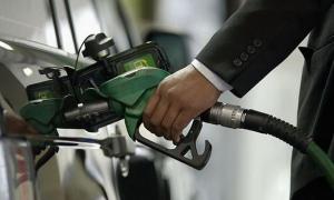 Бензину в Україні лишилося на три дні