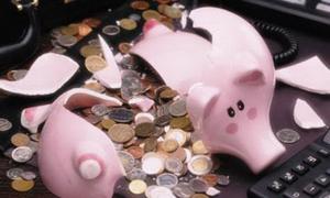 Українська банківська система зазнала збитків на мільярд