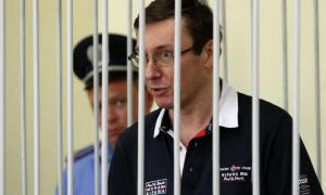 Водій Юрія Луценка не прийшов на суд, тому що він в лікарні