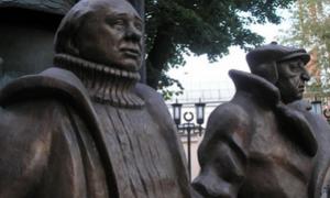 У Вірменії відкрили пам’ятник героям фільму «Міміно»