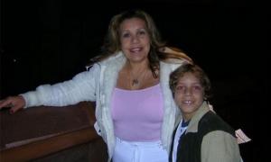 Шварценеггер зібрався виховувати позашлюбного сина