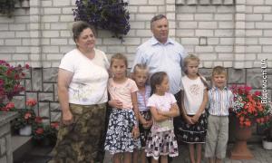 Лише 2,5% дітей-сиріт можуть жити в інтернатах 