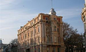 В Одесі чиновник продав центральний РАЦС 