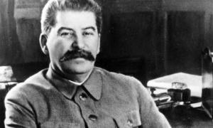 Сталіна вважають великим вождем українці з неповною середньою освітою