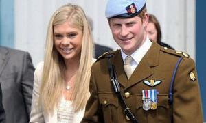 Принц Гаррі проміняв дівчину на вертоліт 