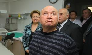 Керівництво Кримом пропонують довірити Юрію Лужкову