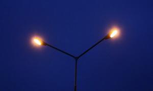 У селі Звірів Ківерцівського району на дорозі запалили ліхтарі