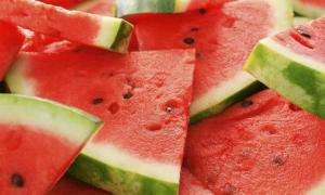 Кавуни цього тижня дешевшати не будуть