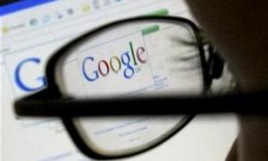 Найчастіше українці цікавляться у Google як цілуватися, співати й битися