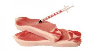 Вже у наступному році людство спробує синтетичне м’ясо