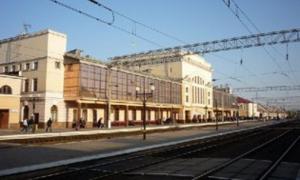 У Ковелі під вантажним поїздом загинула жінка