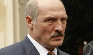 Лукашенко помилував і пообіцяв випустити 11 опозиціонерів