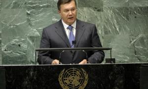 Янукович заявив у США, що Україна утримається від вступу в Митний союз