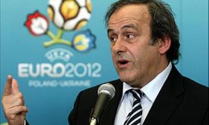 Платіні прибув до України перевірити стадіони до Євро-2012