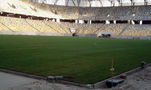 Платіні побачив прогрес у підготовці Львова до Євро-2012