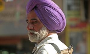 У містах Європи сикхи страйкують за право не знімати тюрбан