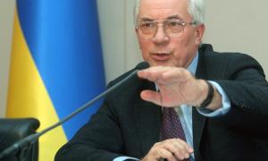 Азаров: Росія погодилася переглянути газові контракти