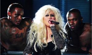 Крістіна Агілера шокувала прихильників своїми формами