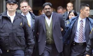 Суд Нью-Йорка засудив мільярдера до 11 років тюрми