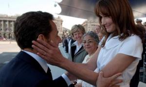 Карла Бруні народила президенту Франції четвертого сина