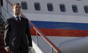 Медведєв прибув до Донецька на економічний форум