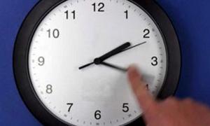 Депутати таки повернули Україні зимовий час