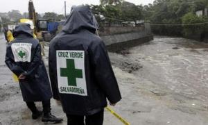 Через зливи в Центральній Америці загинули понад 100 людей